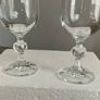 Stemmed glasses Image 2
