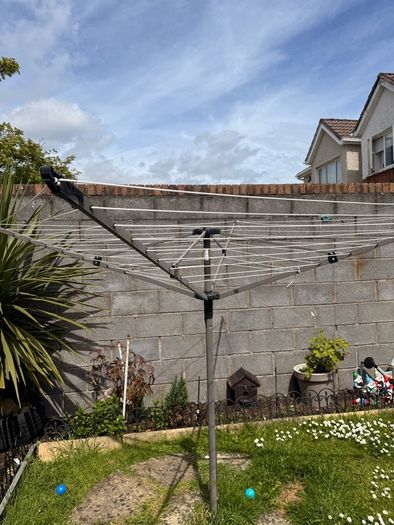 umbrella clothesline