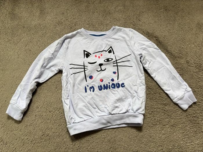 girl sweatshirt kitty I'm unique 5-6 years old. 116cm