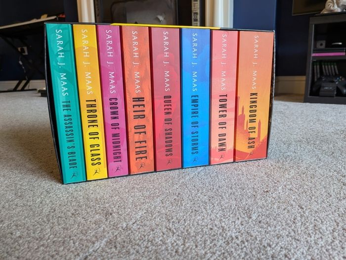 Sarah J Mass Throne of Glass 7 book series
