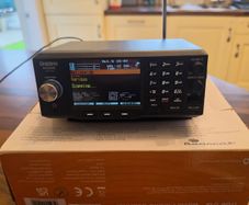 Uniden SDS200E Desktop/Mobile Scanner Receiver