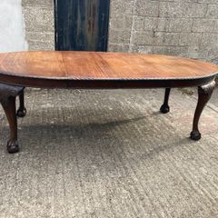 Antique Table - Extending - 2 Leaves