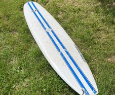 BIC 7'9" surfboard