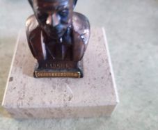 Abraham Lincoln Vintage Copper Bronze Bust Statue on marble plinth.