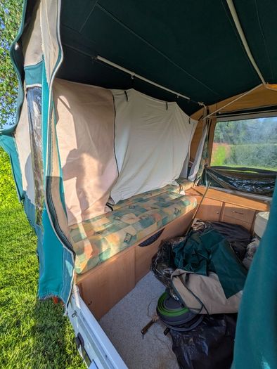 Trailer tent trigano