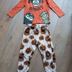 Halloween clothes