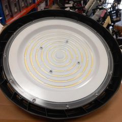 UFO LED LIGHT 200W (brand new in box)