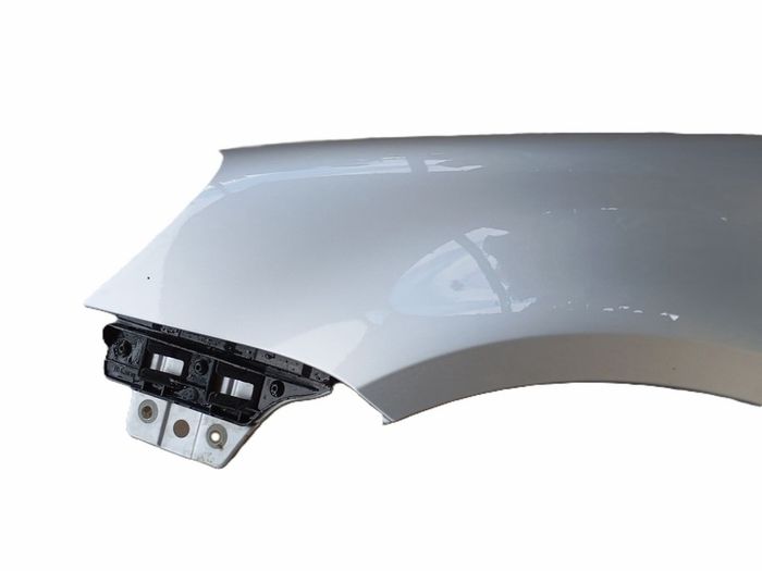 VW Golf Mk5 front left wing - silver