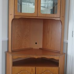 Wooden corner display cabinet
