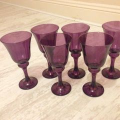 6 purple wine glasses