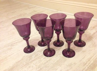 6 purple wine glasses