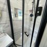 shower door Image 3