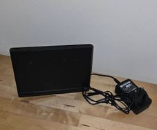 Unlocked 4G Wi-Fi router