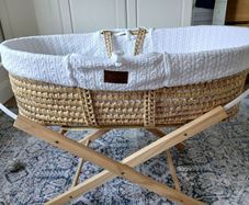 Little Green Sheep Organic  Moses Basket
