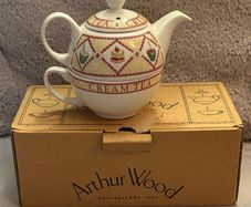 Brand New Arthur Wood Tea for One Teapot and Cup Set