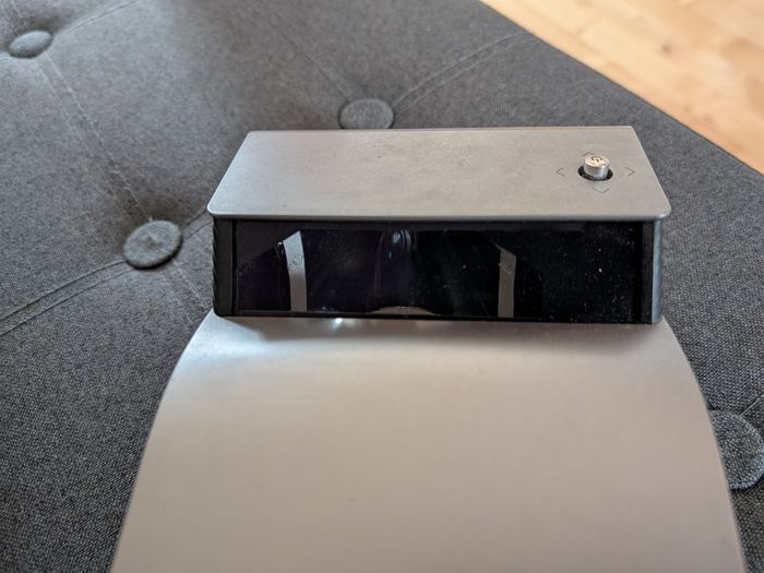 LG 3D DLP Projector - PH450 - Ultra short throw