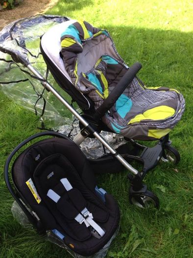 Mamas and Papas Pushchair, Car Seat,  2 rain covers