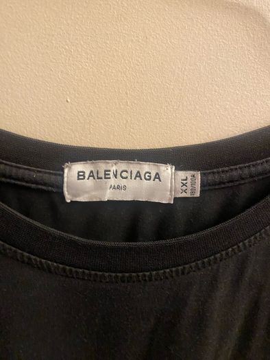 Black T-shirt (large)