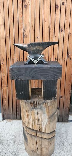 anvil on timber stand