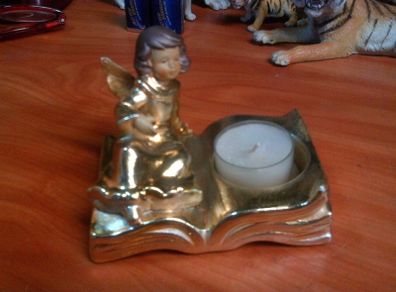 Angel tea light