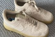 Trainers size uk 3