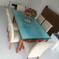 Calligaris Extendable dining table and leather chairs