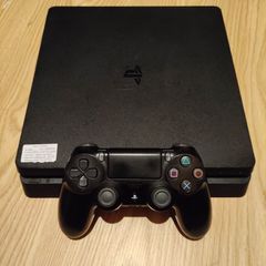 PlayStation 4 Slim