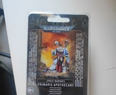 warhammer 40k Primaris apothecary. Brand new