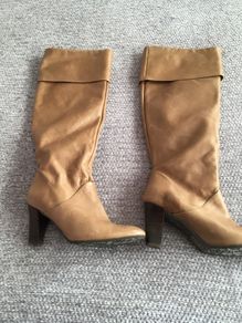 Tall Leather Boots ----Size 38 ---- Pedro Miralles