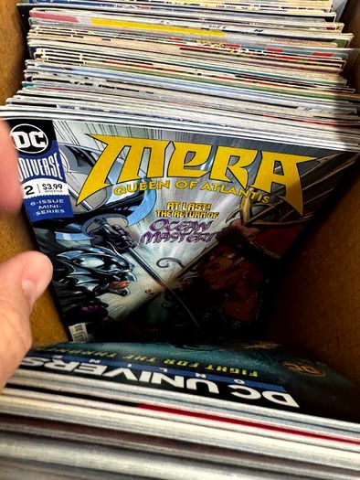 DC Long Comic Box w 250 comics for Sale (2)