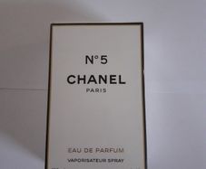 ladies perfume