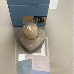 Newbridge heart shaped Candle holder unused  with original candle