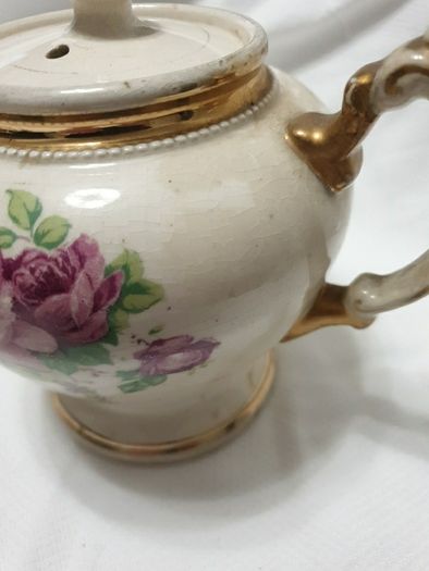 Vintage Tea Pot