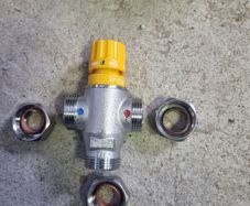 22mm Thermostatic Mixing valve