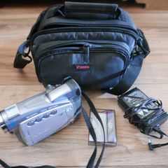 Canon ZR80 NTSC MiniDV Camcorder 18x Optical Zoom Video Transfer Tested works