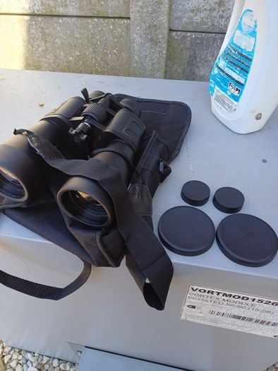 Auriol 10x-30x60 Binoculars