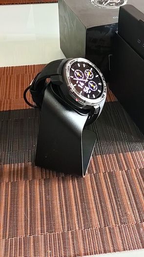 Rugged smartwatch Honor GS Pro