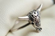 Vintage 925 Sterling Silver BULL SKULL with Horn Ring