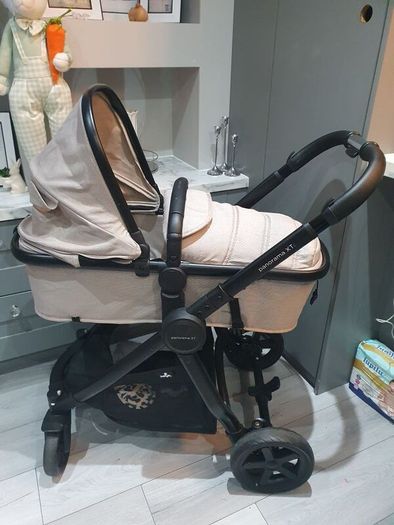3 in 1 travel system with isofix base