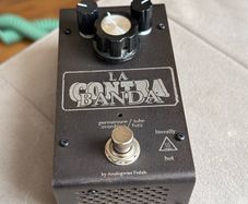 Analogwise la contrabanda