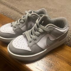 Boys trainers
