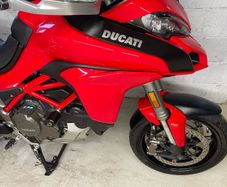 2015 (152) Ducati Multistrada 1200 S Touring