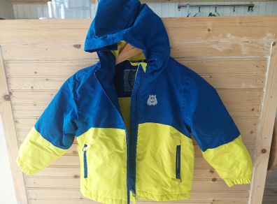 kids coat boy/ girl age 2to 3