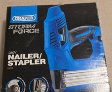 Draper Storm Force 230V Corded Electric Stapler & Nailer Kit