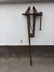 Blacksmith Leg Vice