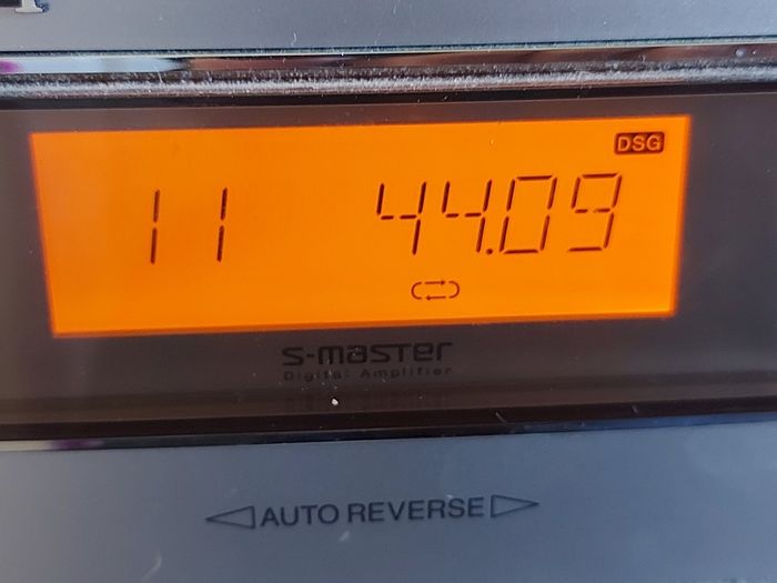 Sony Micro Hi-Fi Component System, Model CMT-CPX1, Radio, CD, Tape and Mini Disc, everything working fine except for the Tape Deck