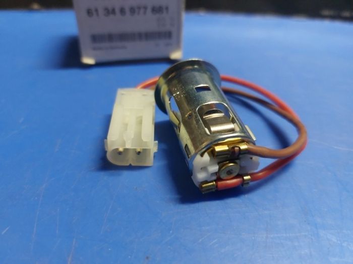 BMW E60/61 lighter socket