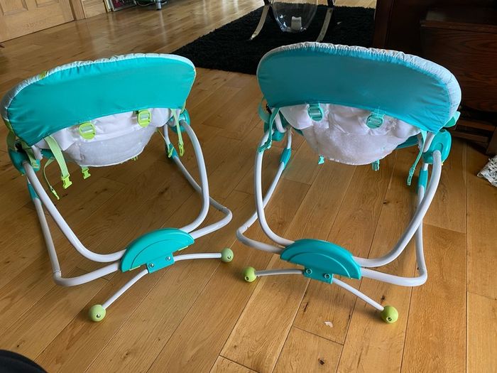 2 Baby bounce seats , Twins