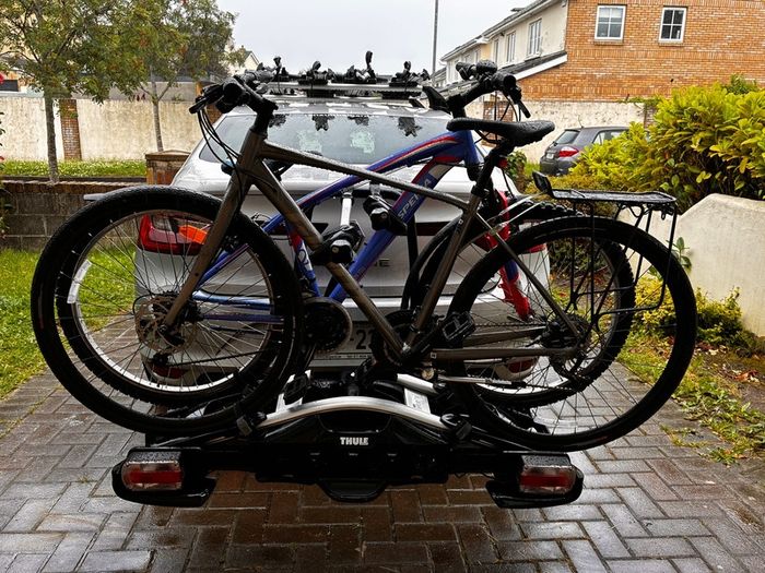 THULE VeloCompact 925 2-bicycle bike carrier