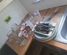 kitchenware